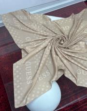 bej 5760 guess omuz şalı